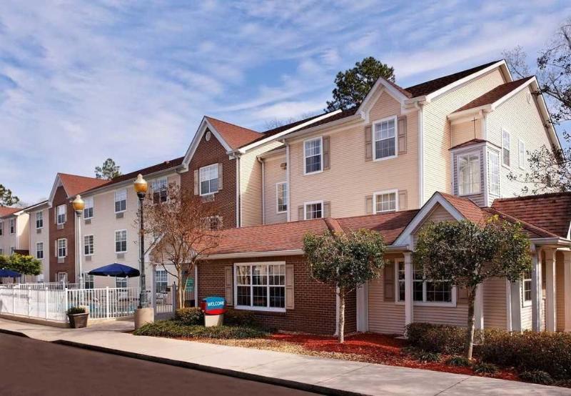 Alluxsuites At 1876, Ascend Hotel Collection Tallahassee Zewnętrze zdjęcie