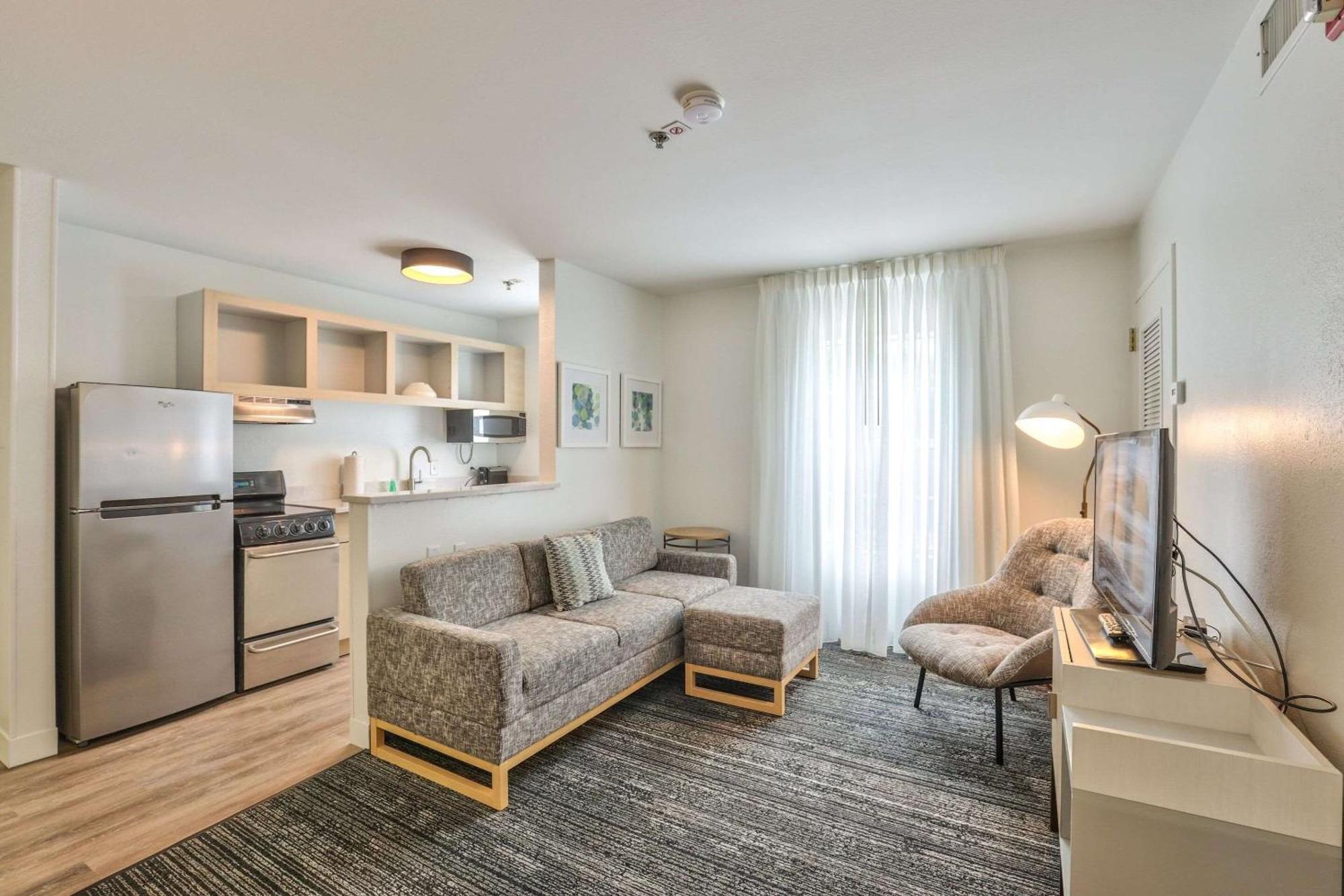 Alluxsuites At 1876, Ascend Hotel Collection Tallahassee Zewnętrze zdjęcie