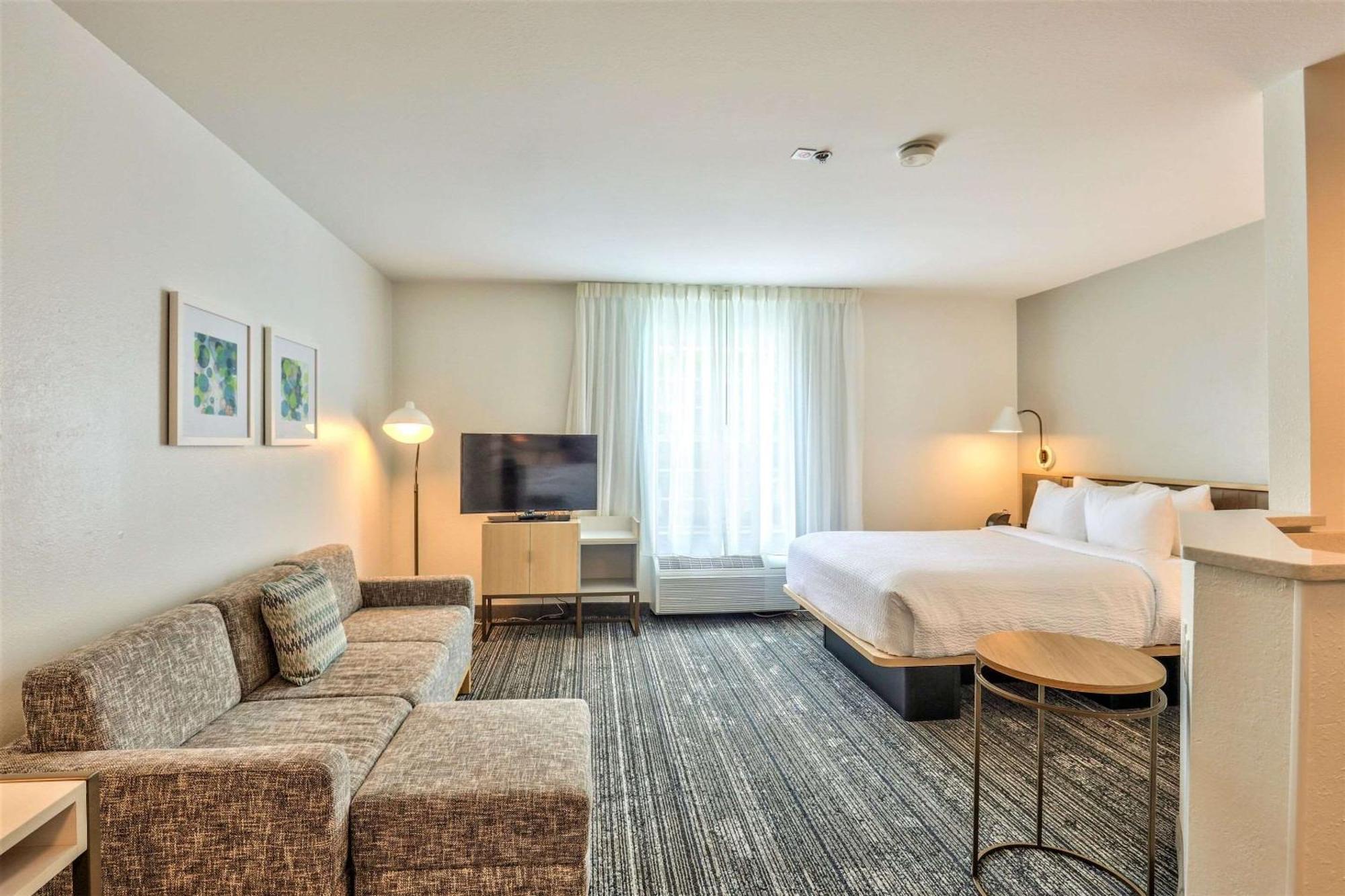 Alluxsuites At 1876, Ascend Hotel Collection Tallahassee Zewnętrze zdjęcie